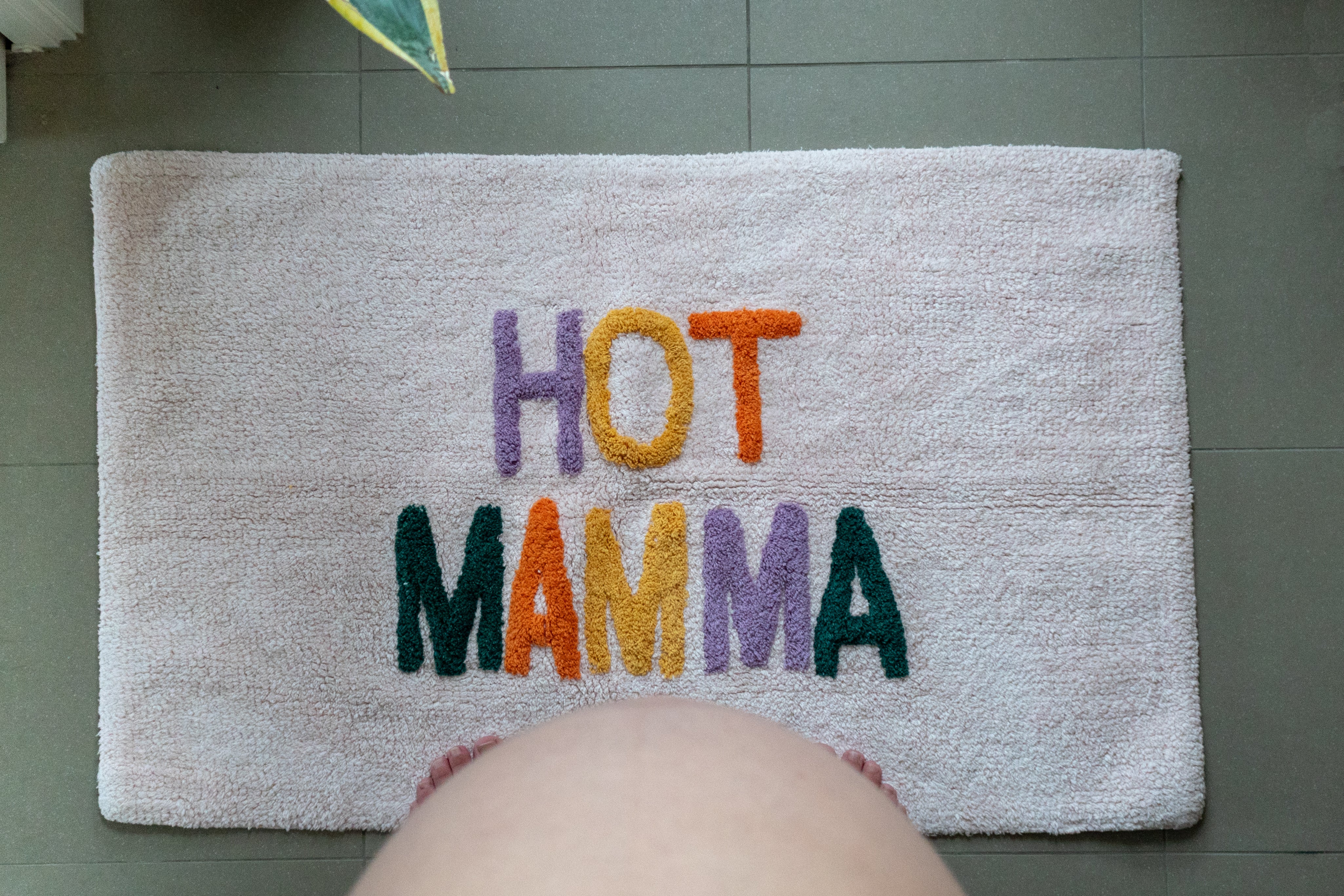 Hot Mamma Bath Mat (Multi Colour)